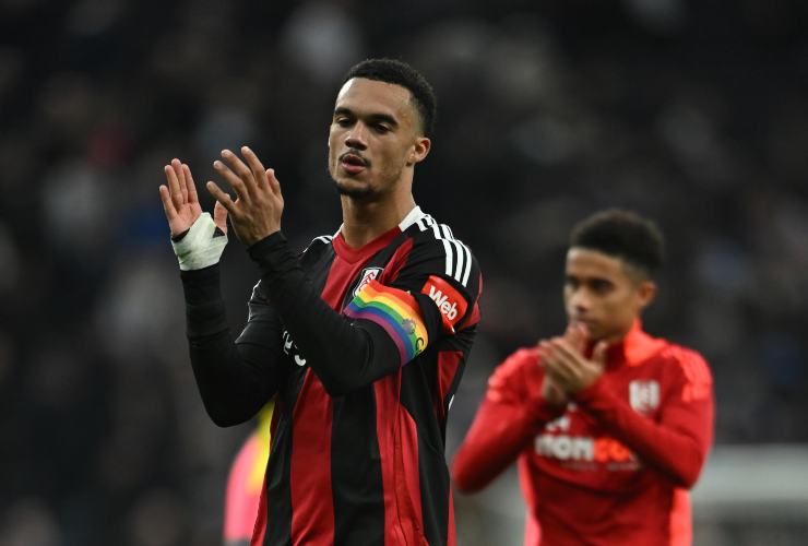 Robinson applaude il pubblico