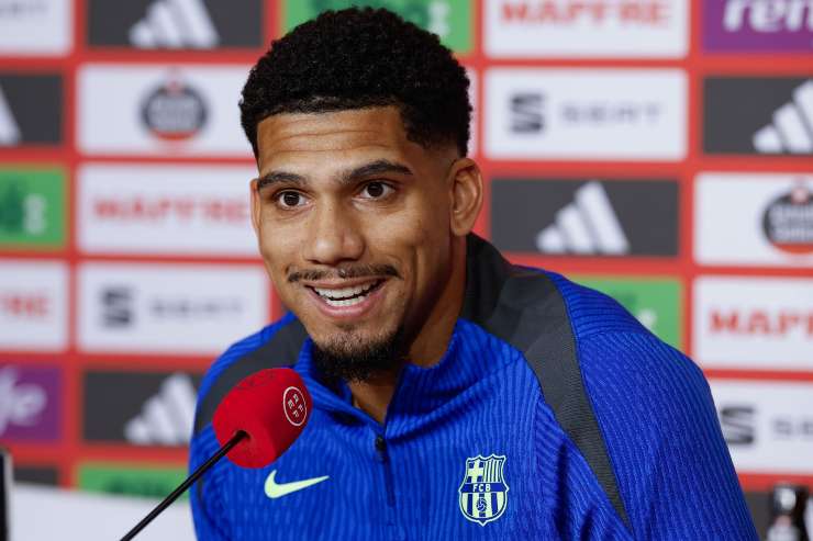 Araujo in conferenza stampa