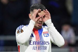 Calciomercato Roma Mikautadze