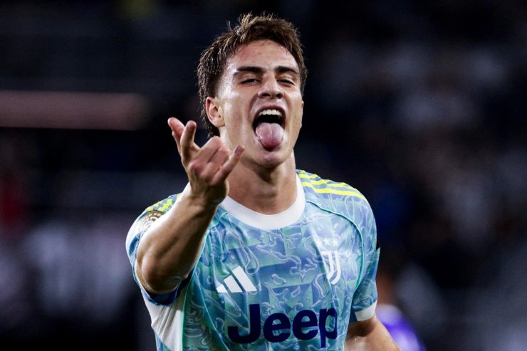 Kenan Yildiz esulta dopo un gol al Mondiale per Club