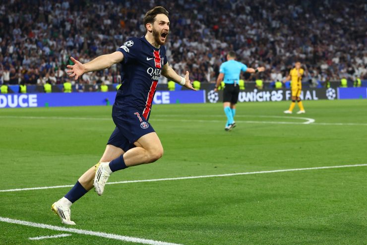La gioia di Khvicha Kvaratskhelia dopo il gol