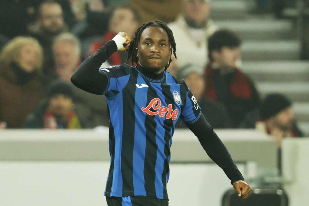 Lookman esulta dopo una rete