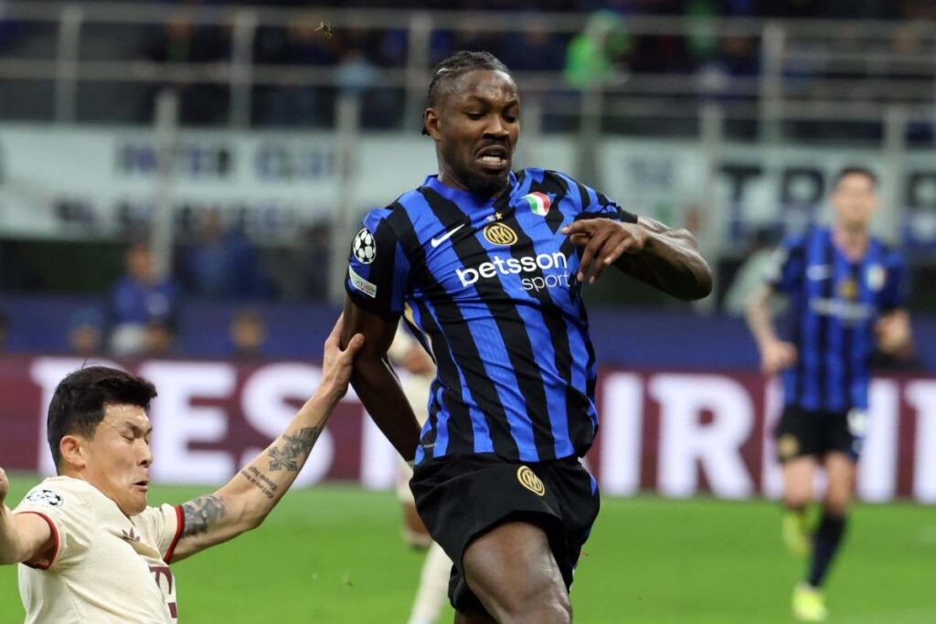 Marcus Thuram in azione con l'Inter