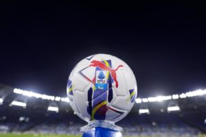 Pallone con logo della Serie A