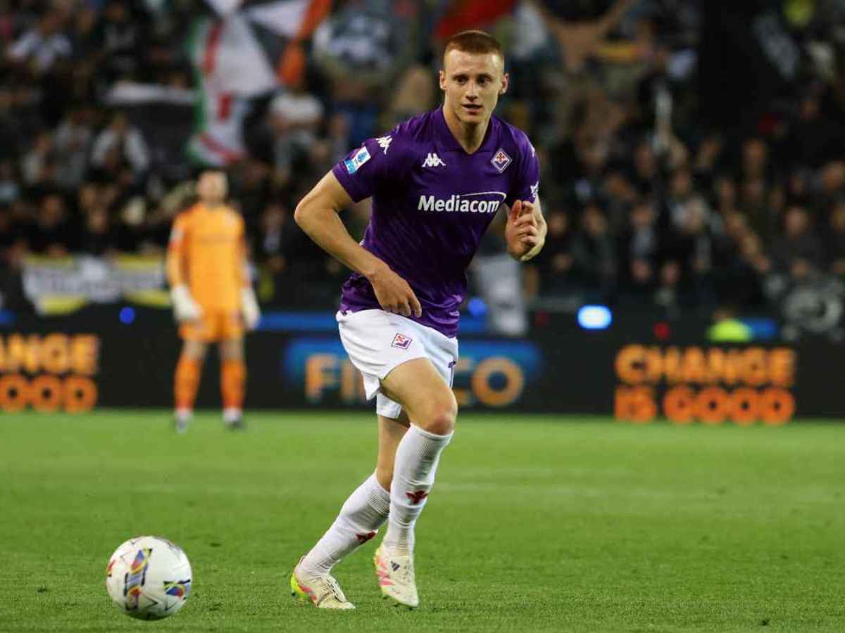 Pietro Comuzzo difensore della Fiorentina